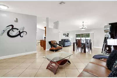 10090 SW 16th Place, Davie, FL 33324 - Photo 5