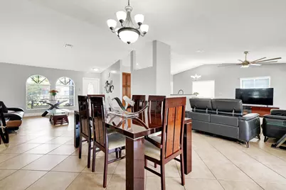 10090 SW 16th Place, Davie, FL 33324 - Photo 11