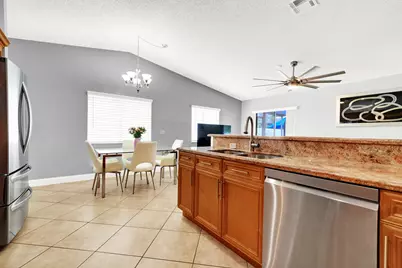 10090 SW 16th Place, Davie, FL 33324 - Photo 19