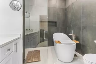 629 NE 19th Ave, Deerfield Beach, FL 33441 - Photo 23