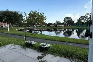 316 Cape Cod Cir, Greenacres, FL 33467 - Photo 23