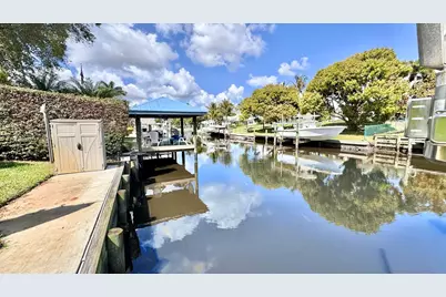 510 SW South Carolina Drive, Stuart, FL 34994 - Photo 7