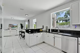 16405 Diamond Head Dr, Weston, FL 33331 - Photo 21