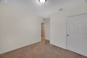 2538 SE Rock Springs Dr, Port Saint Lucie, FL 34952 - Photo 7