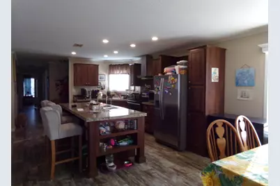 147 Plantation Boulevard, Greenacres, FL 33467 - Photo 5