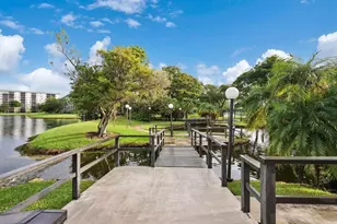 2334 S Cypress Bend Dr, Pompano Beach, FL 33069 - Photo 35