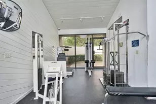 2334 S Cypress Bend Dr, Pompano Beach, FL 33069 - Photo 29