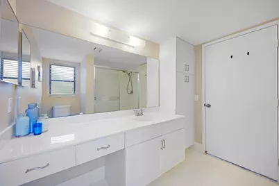2334 S Cypress Bend #308, Pompano Beach, FL 33069 - Photo 15