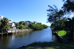 132 S South Cypress Rd, Pompano Beach, FL 33060 - Photo 41