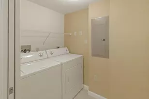 401 SW 4th Ave, Fort Lauderdale, FL 33315 - Photo 13