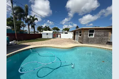 129 Cayman, Palm Springs, FL 33461 - Photo 25