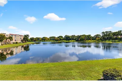 5842 Crystal Shores Drive #205, Boynton Beach, FL 33437 - Photo 11