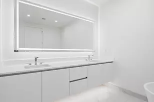 220 Lake Shore Dr, Lake Park, FL 33403 - Photo 17