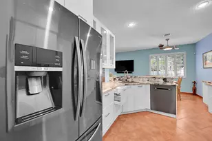 2922 Port Royale Ln S, Fort Lauderdale, FL 33308 - Photo 17