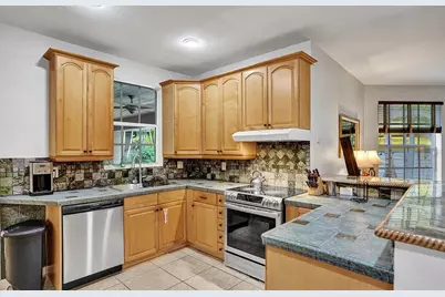 2105 SW 12th, Fort Lauderdale, FL 33315 - Photo 5