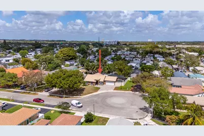 12455 SW 7th Place, Davie, FL 33325 - Photo 9