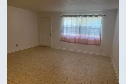 353 Silver Beach Road, Riviera Beach, FL 33404 - Photo 5