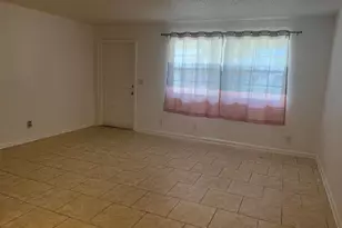 353 Silver Beach Rd, Riviera Beach, FL 33404 - Photo 5