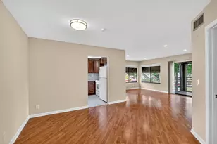 5040 Rose Hill Dr, Boynton Beach, FL 33437 - Photo 9