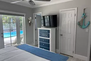 908 SE 10th St, Deerfield Beach, FL 33441 - Photo 13