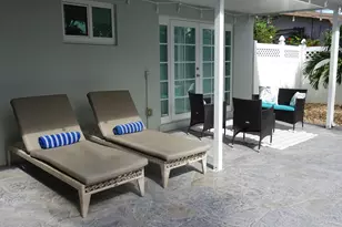 908 SE 10th St, Deerfield Beach, FL 33441 - Photo 7