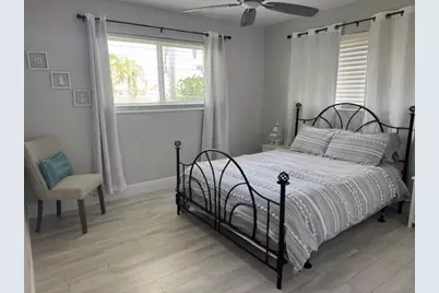 908 SE 10th, Deerfield Beach, FL 33441 - Photo 19