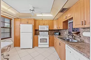 2303 Lucaya Ln, Coconut Creek, FL 33066 - Photo 7