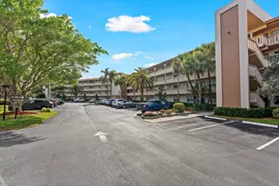 2303 Lucaya Ln, Coconut Creek, FL 33066 - Photo 3