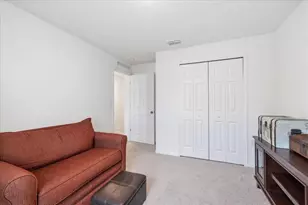 542 Mimosa St SW, Palm Bay, FL 32908 - Photo 5