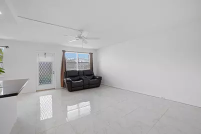 51 Markham C, Deerfield Beach, FL 33442 - Photo 7