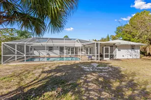 791 SE River Ct, Port Saint Lucie, FL 34983 - Photo 33