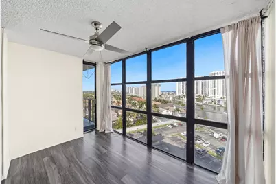 1000 Parkview Drive #1006, Hallandale Beach, FL 33009 - Photo 5