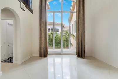 167 Rosalia Court S, Jupiter, FL 33478 - Photo 9
