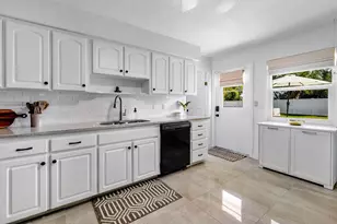 4300 Brooks Ave, West Palm Beach, FL 33407 - Photo 13