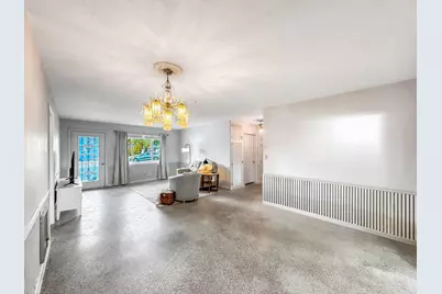 691 Snead Circle, West Palm Beach, FL 33413 - Photo 9