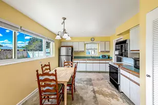 691 Snead Cir, West Palm Beach, FL 33413 - Photo 15