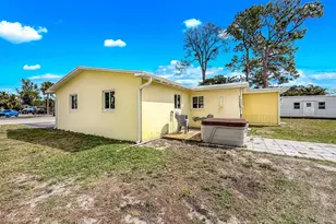 691 Snead Cir, West Palm Beach, FL 33413 - Photo 29