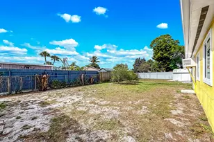 691 Snead Cir, West Palm Beach, FL 33413 - Photo 37