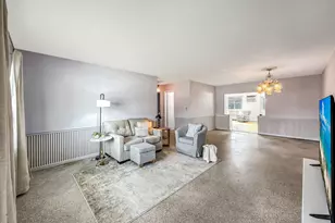 691 Snead Cir, West Palm Beach, FL 33413 - Photo 5