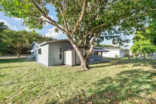 5020 SW 11th St, Margate, FL 33068 - Photo 35