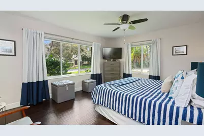 2549 NE 27th Avenue, Fort Lauderdale, FL 33305 - Photo 13