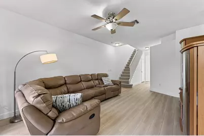 5927 NW 47th Way, Coconut Creek, FL 33073 - Photo 5