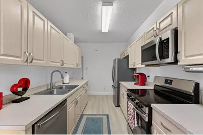 5927 NW 47th Way, Coconut Creek, FL 33073 - Photo 9