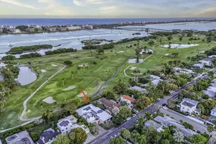 610 N Lakeside Dr, Lake Worth, FL 33460 - Photo 1