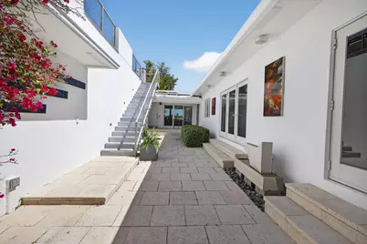 610 N Lakeside Drive, Lake Worth, FL 33460 - Photo 5