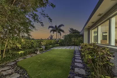 610 N Lakeside Drive, Lake Worth Beach, FL 33460 - Photo 77