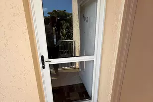 1024 SE 5th Ave, Dania Beach, FL 33004 - Photo 33