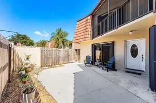 3827 Victoria Dr, West Palm Beach, FL 33406 - Photo 21