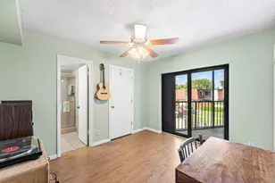 3827 Victoria Dr, West Palm Beach, FL 33406 - Photo 17