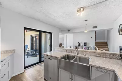 3827 Victoria Drive, West Palm Beach, FL 33406 - Photo 9